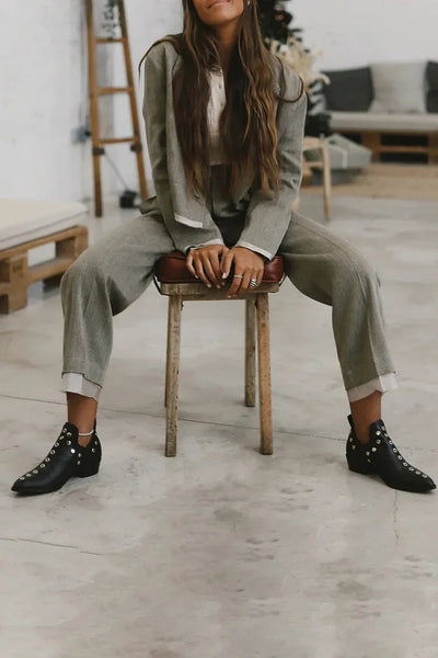 Brenda | Špičaté zdobené kotníkové boty