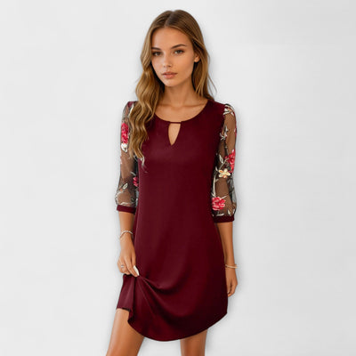 Adelajda - Šaty Nadčasová Elegance