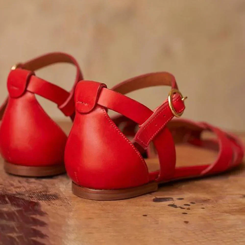 Alma | Sandály na plochém podpatku s pásky