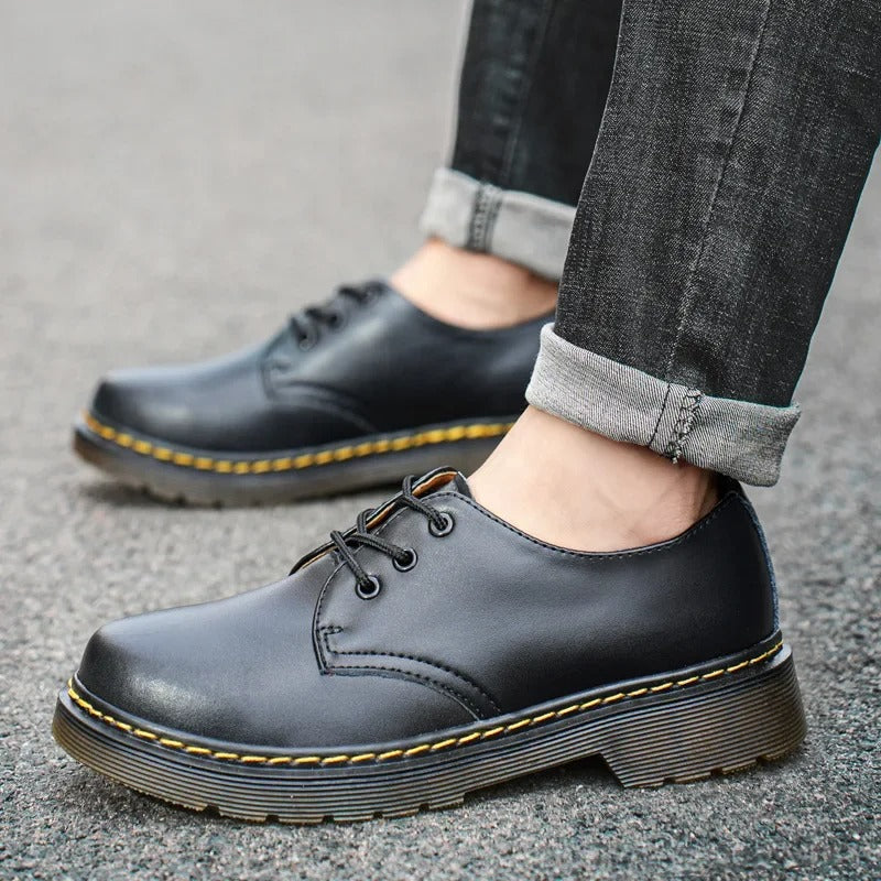 Martens | Elegantní krátké boty